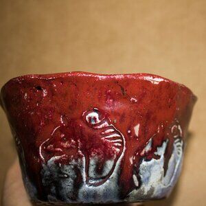 horse raku dish